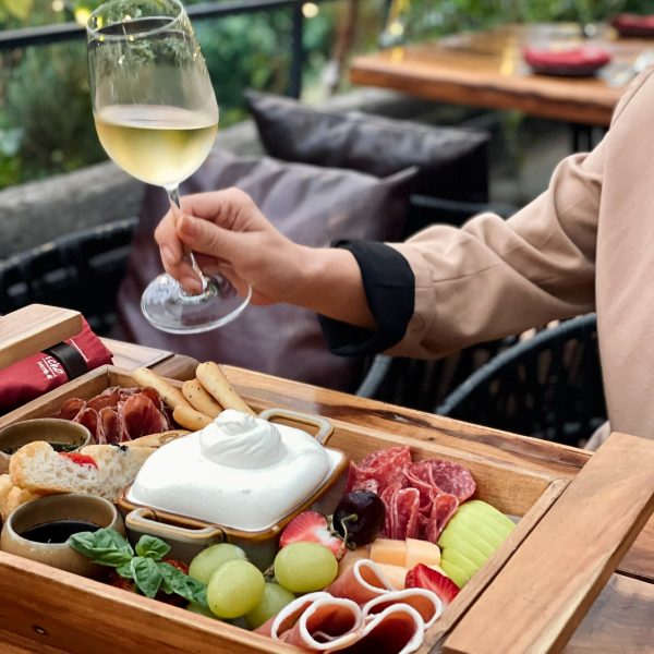 Ly uống vang trắng 350ml - Ly vang thủy tinh Ocean Madison White Wine (Bộ 6 ly)