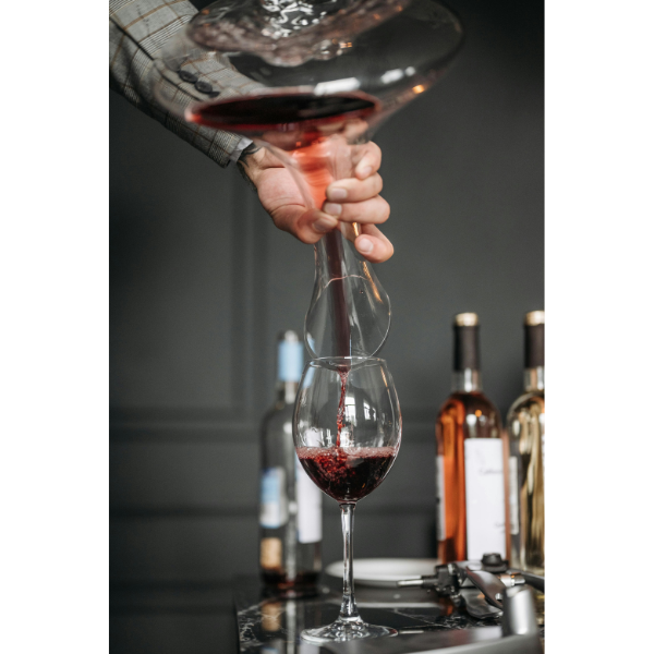 Hướng Dẫn Cách Sử Dụng Bình Thở Rượu Vang Đúng Chuẩn